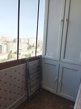 Satılır 2 otaqlı mənzil 110 m²