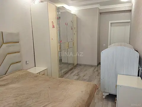 Satılır 2 otaqlı mənzil 110 m²