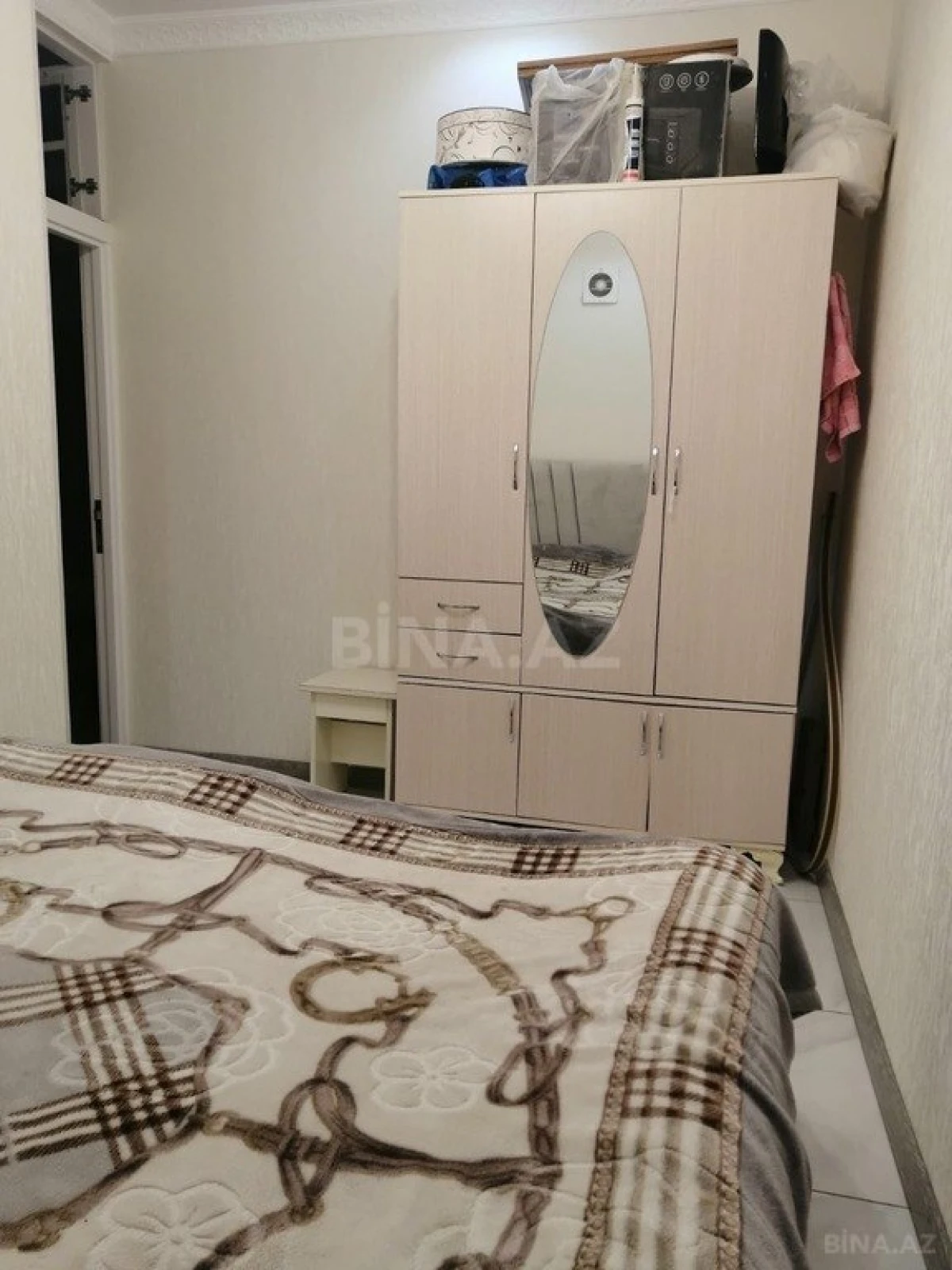 Satılır 2 otaqlı mənzil 110 m²