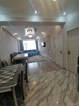 Satılır 2 otaqlı mənzil 110 m²