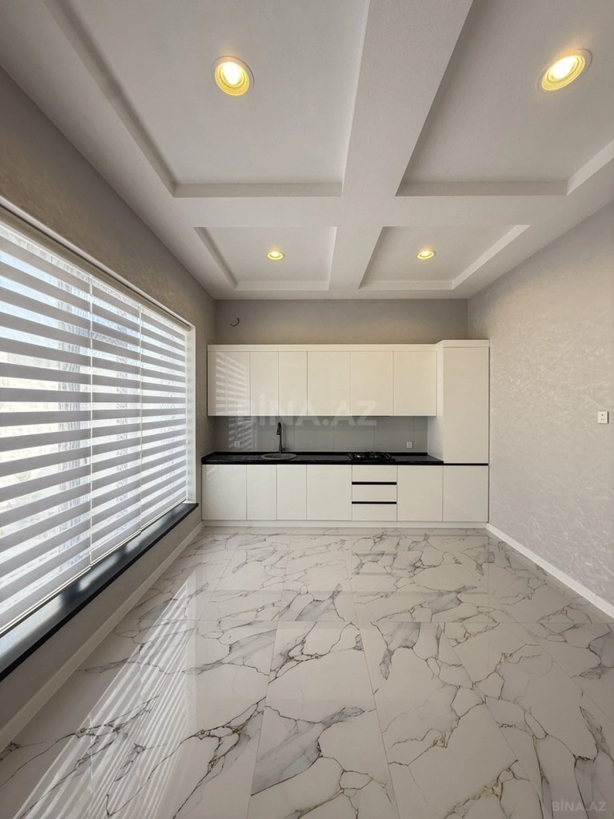 Satılır 4 otaqlı həyət evi 160 m²