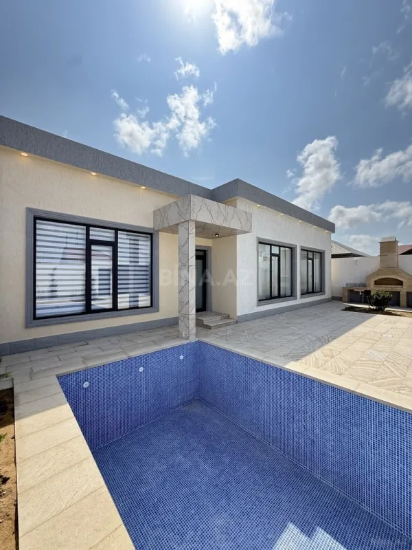 Satılır 4 otaqlı həyət evi 160 m²