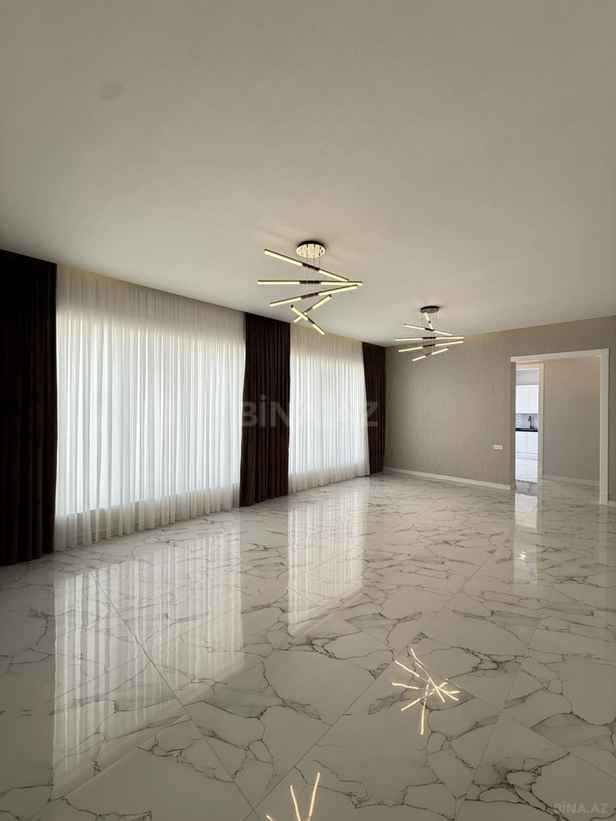 Satılır 4 otaqlı həyət evi 160 m²