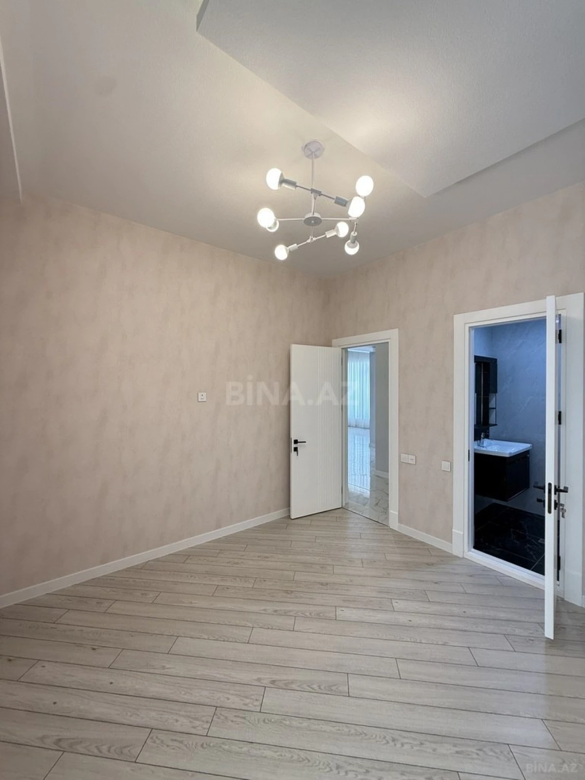 Satılır 4 otaqlı həyət evi 160 m²