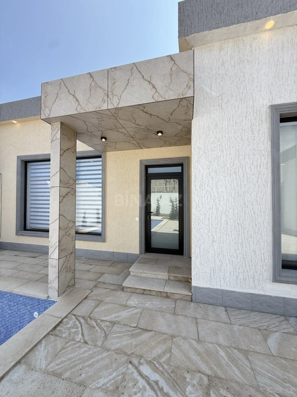 Satılır 4 otaqlı həyət evi 160 m²