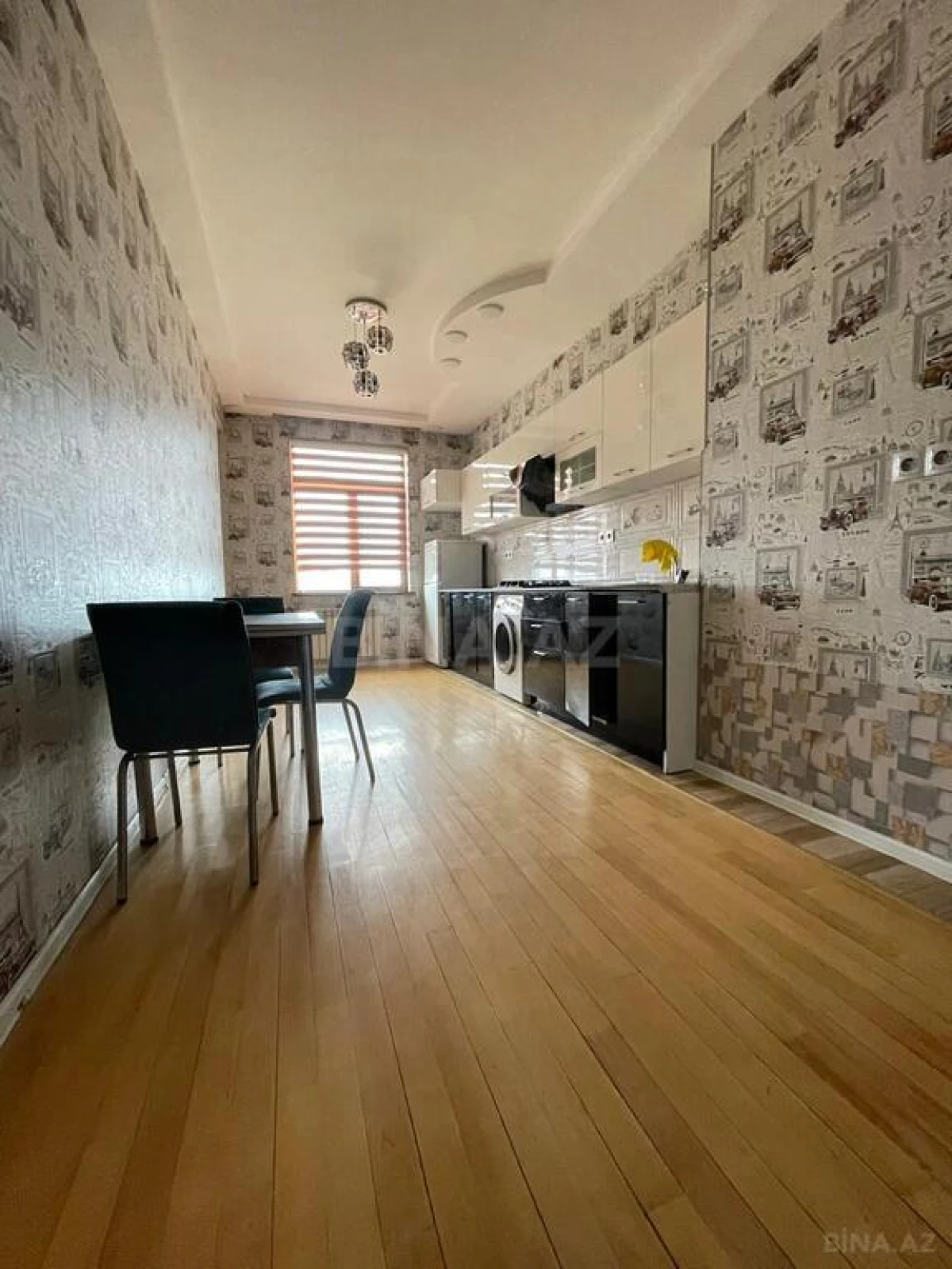 Kirayə verilir 2 otaqlı mənzil 91 m²