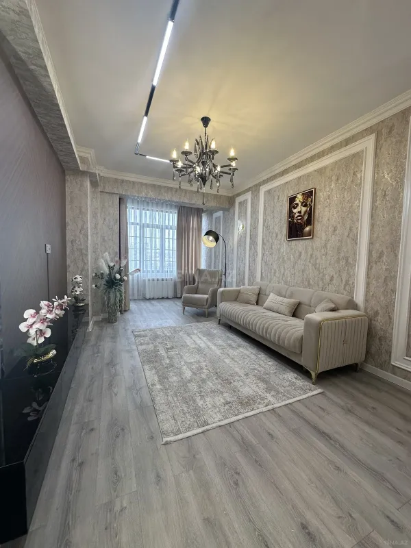 Satılır 2 otaqlı mənzil 55 m²