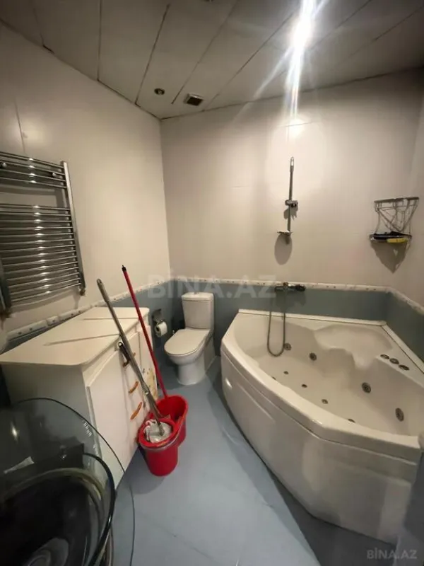 Satılır 3 otaqlı mənzil 120 m²