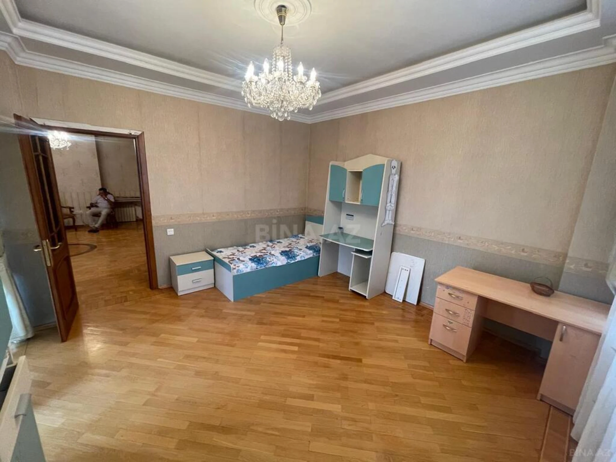 Satılır 3 otaqlı mənzil 120 m²