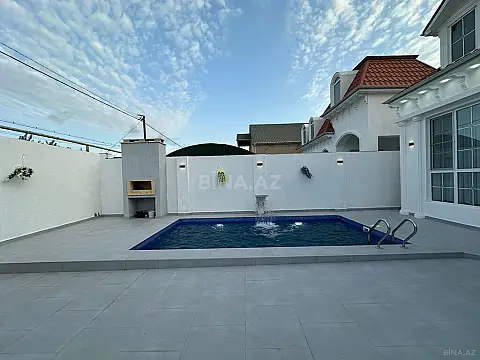 Satılır 4 otaqlı həyət evi 140 m²