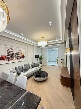 Satılır 4 otaqlı mənzil 155 m²