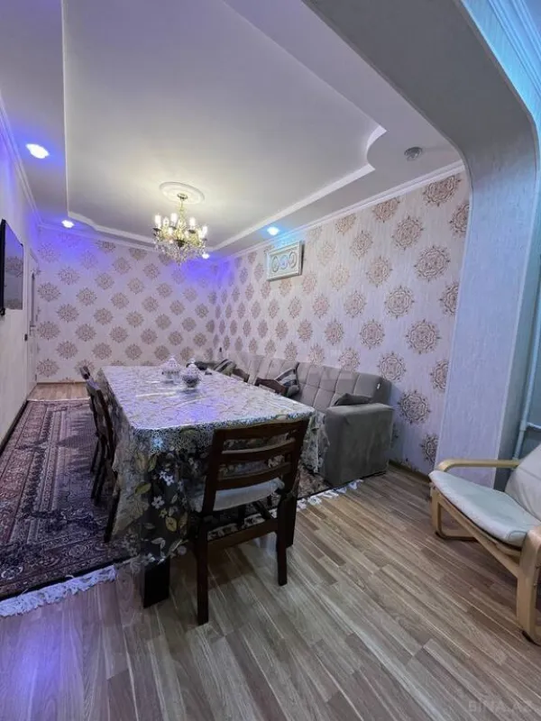 Satılır 2 otaqlı mənzil 65 m²
