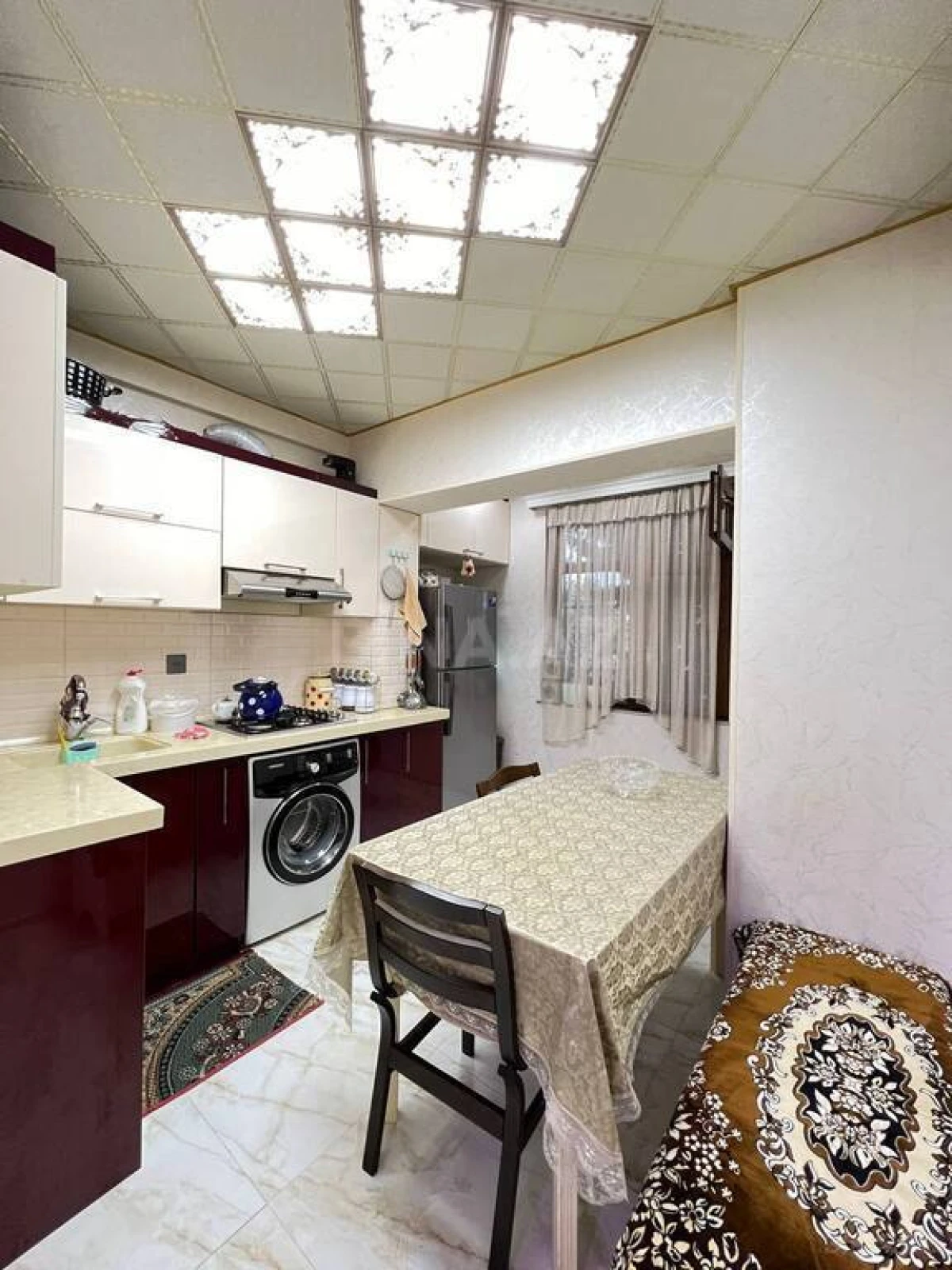 Satılır 2 otaqlı mənzil 65 m²