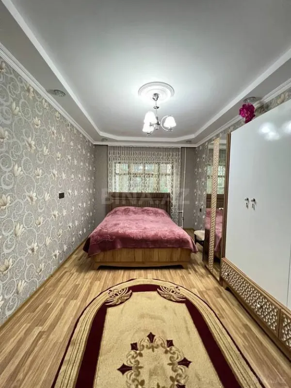 Satılır 2 otaqlı mənzil 65 m²