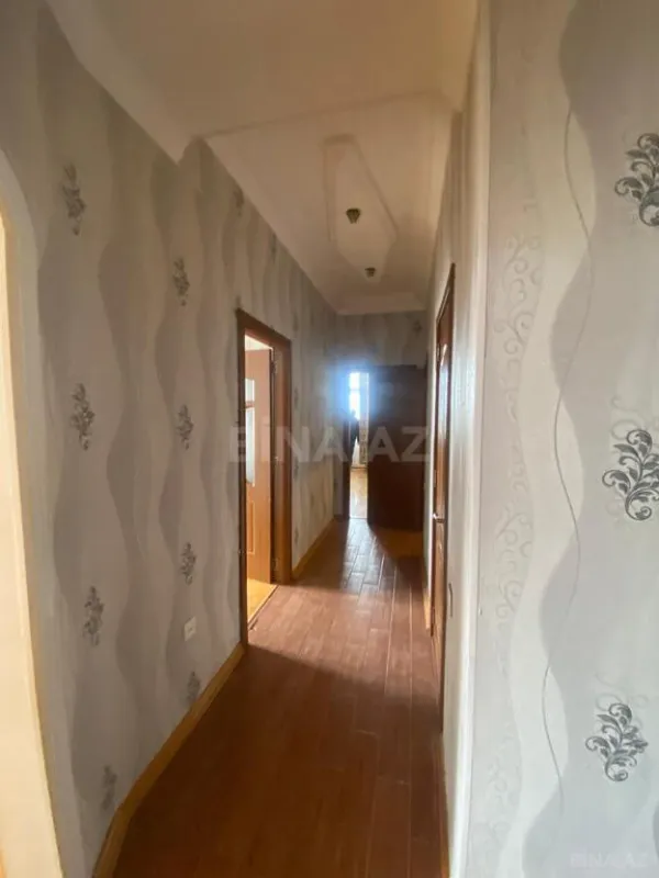Satılır 2 otaqlı mənzil 104 m²