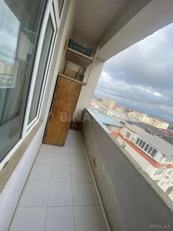 Satılır 2 otaqlı mənzil 104 m²