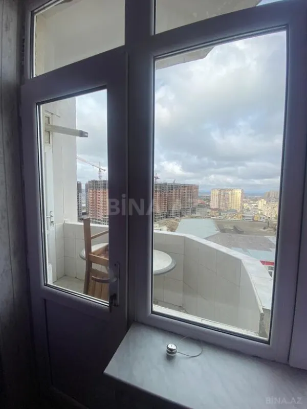 Satılır 2 otaqlı mənzil 104 m²