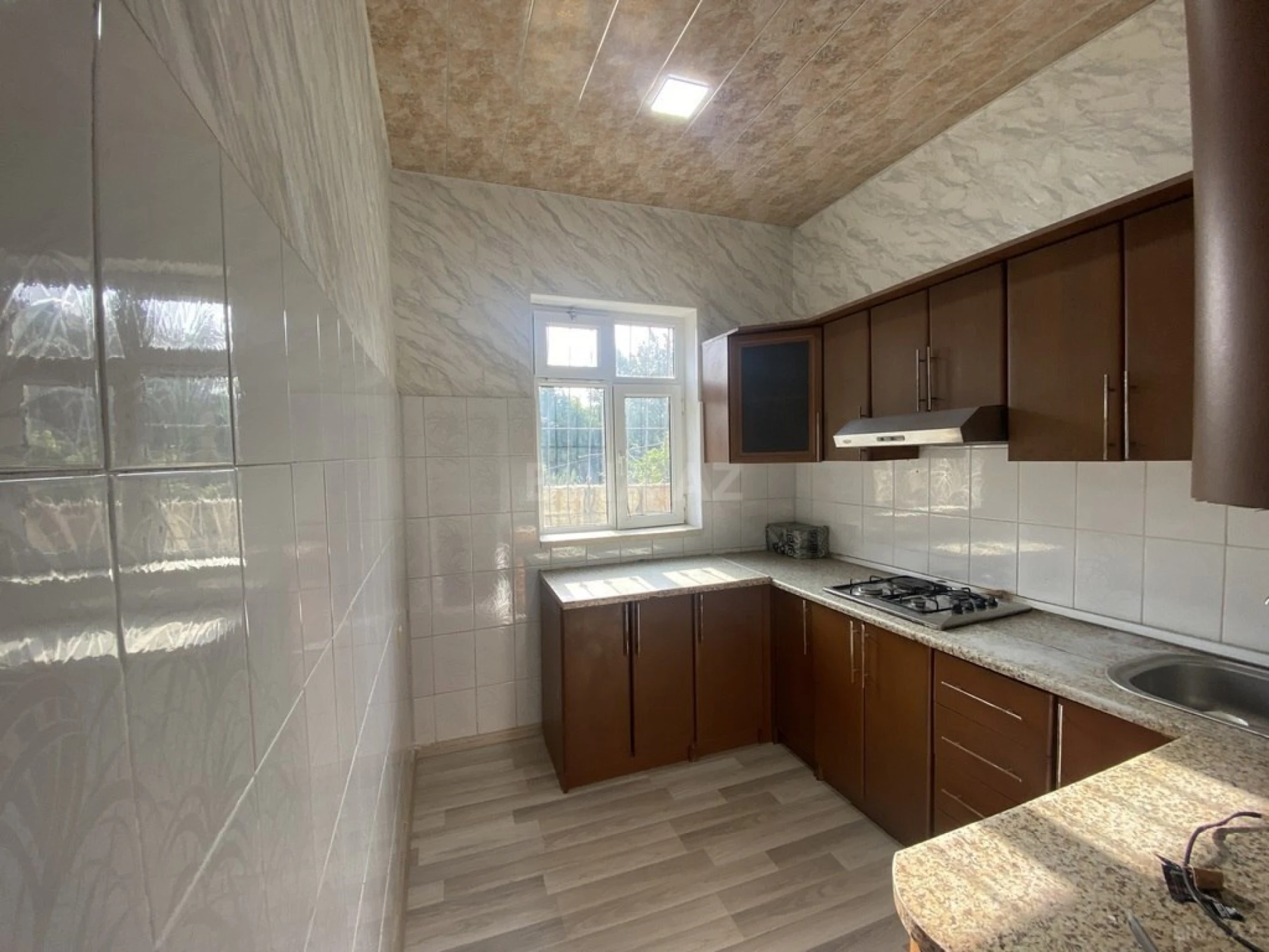 Satılır 3 otaqlı həyət evi 90 m²