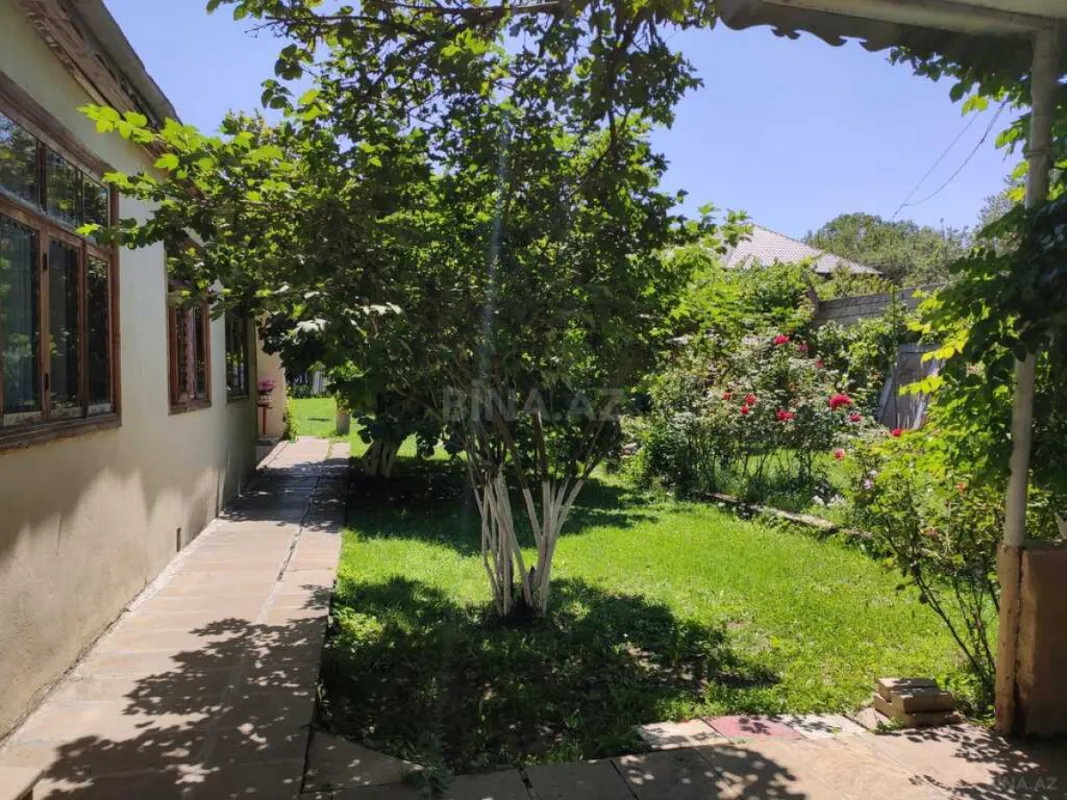 Satılır 5 otaqlı həyət evi 120 m²