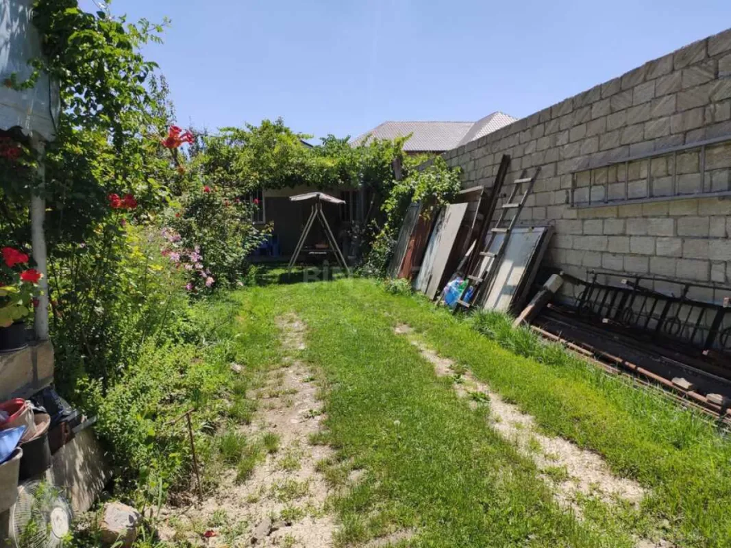 Satılır 5 otaqlı həyət evi 120 m²