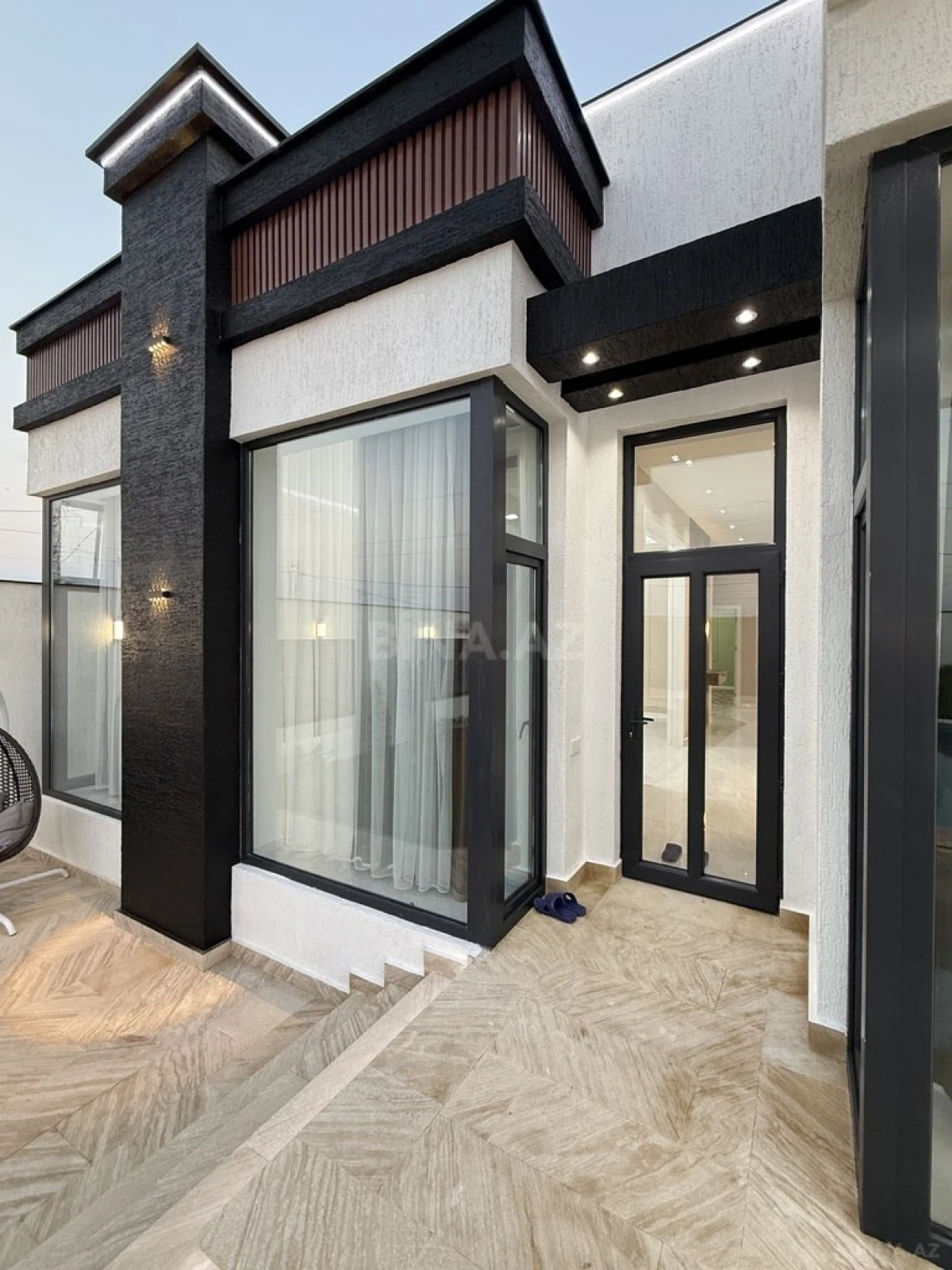 Satılır 4 otaqlı həyət evi 160 m²
