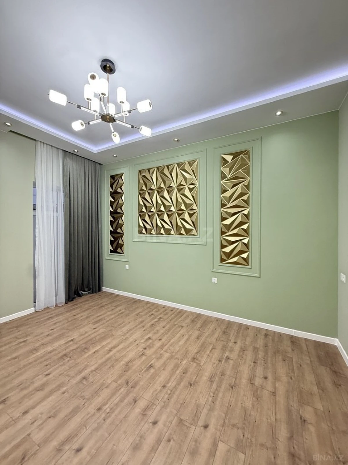 Satılır 4 otaqlı həyət evi 160 m²