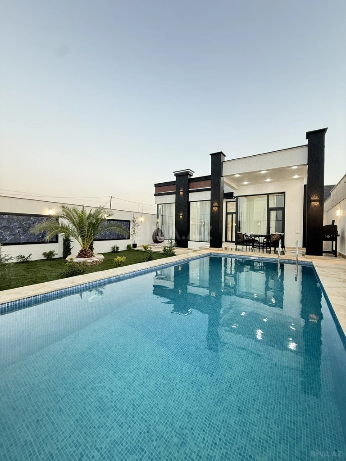 Satılır 4 otaqlı həyət evi 160 m²