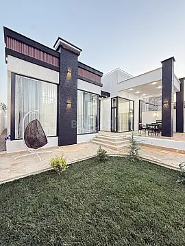 Satılır 4 otaqlı həyət evi 160 m²