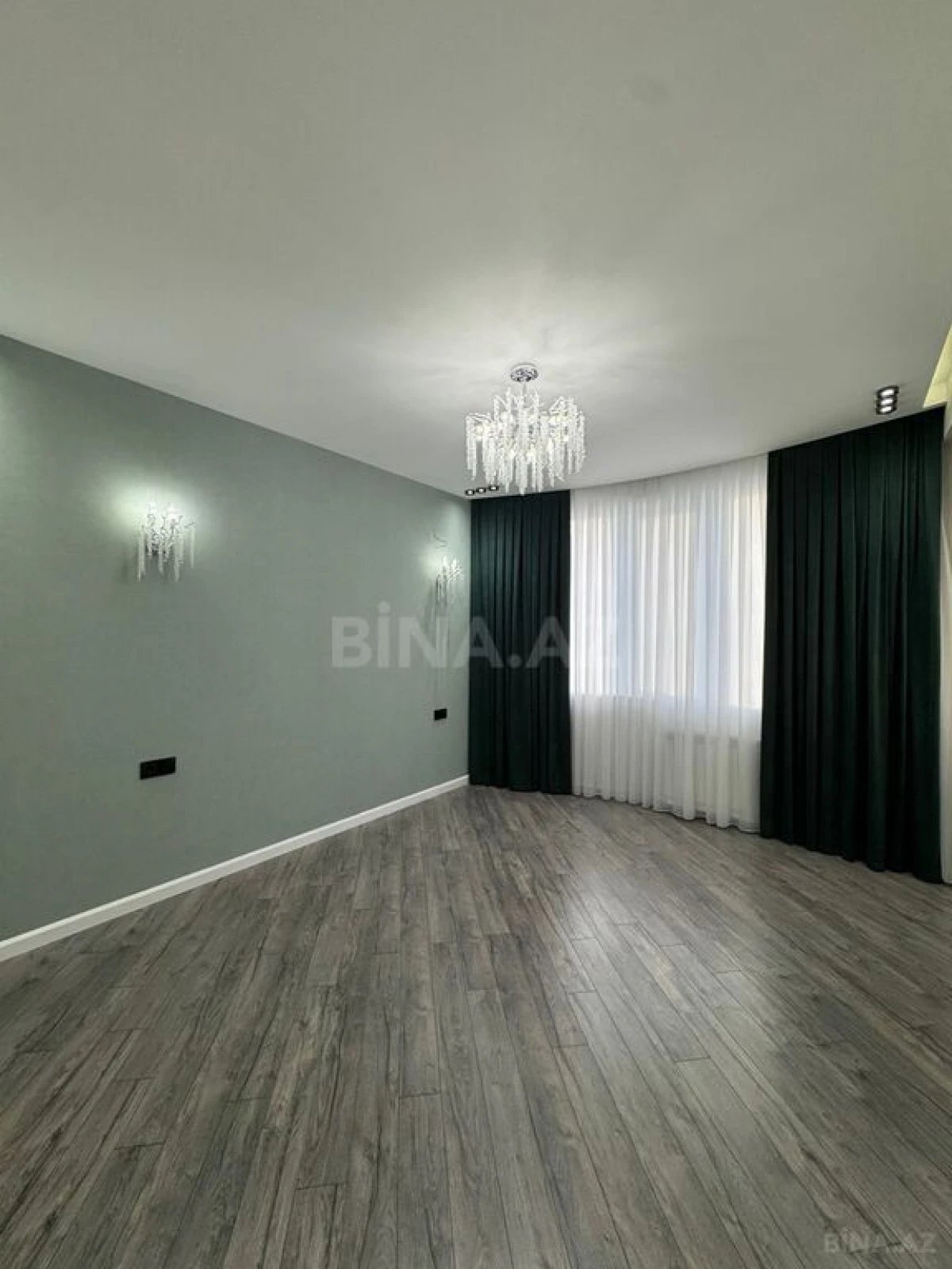 Satılır 3 otaqlı mənzil 100 m²