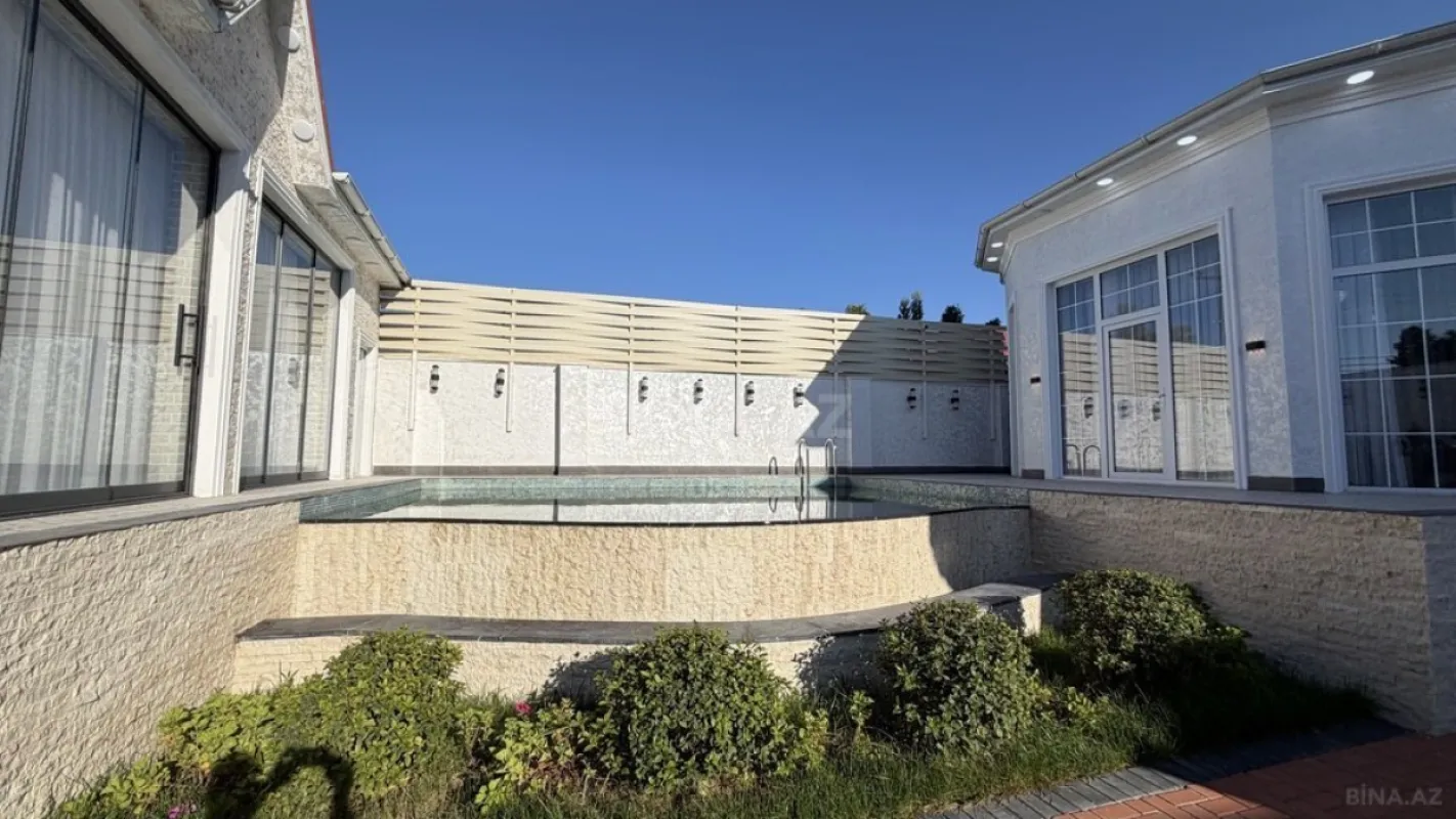 Satılır 5 otaqlı həyət evi 200 m²