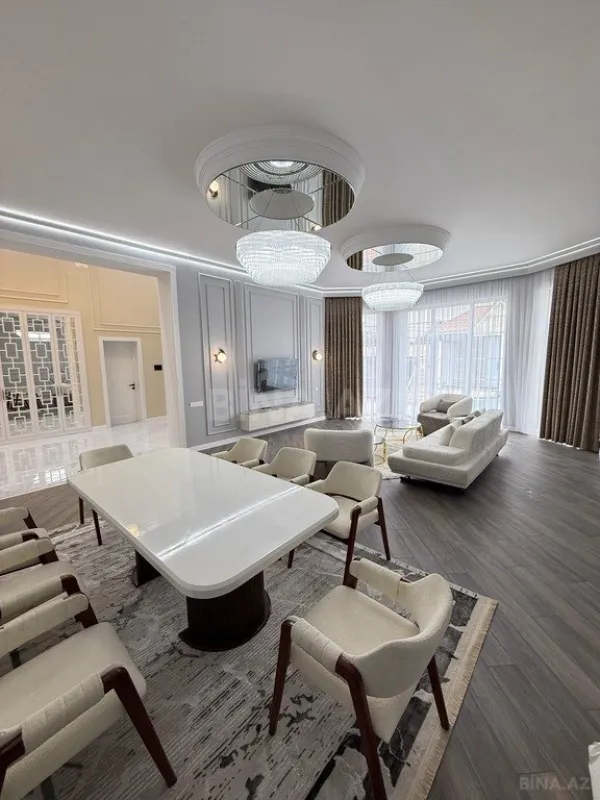 Satılır 5 otaqlı həyət evi 200 m²