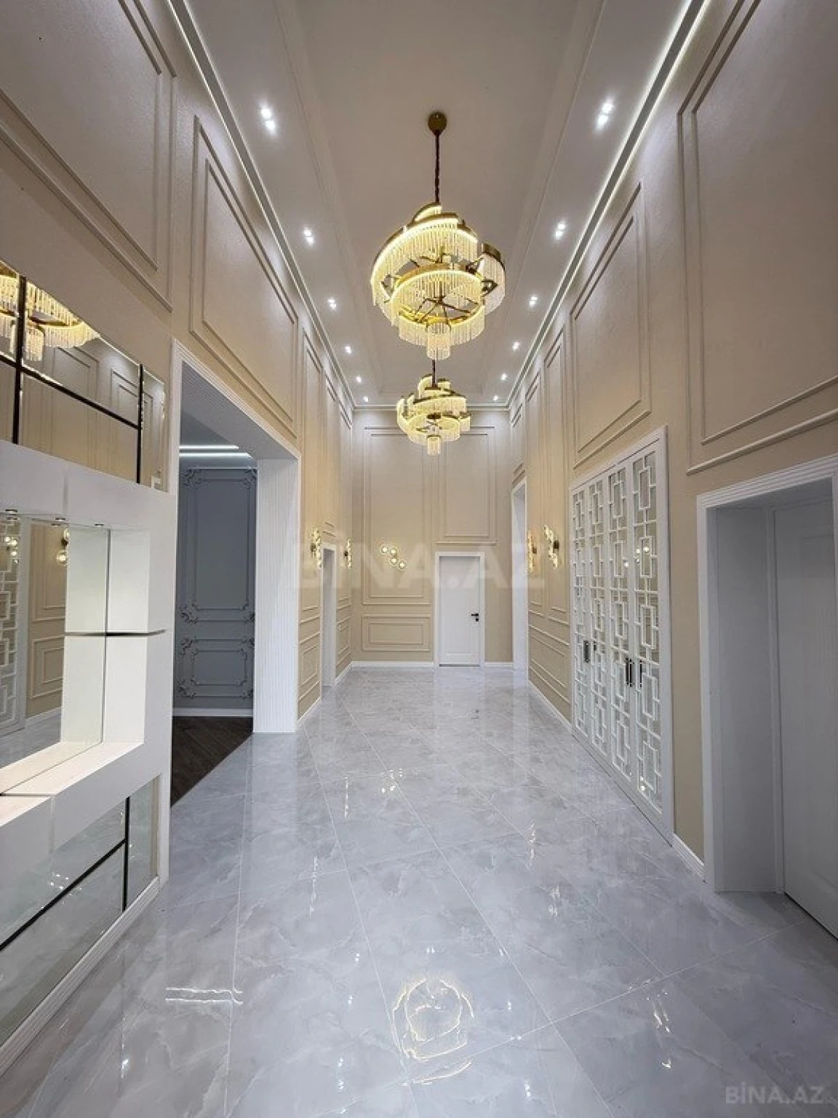 Satılır 5 otaqlı həyət evi 200 m²