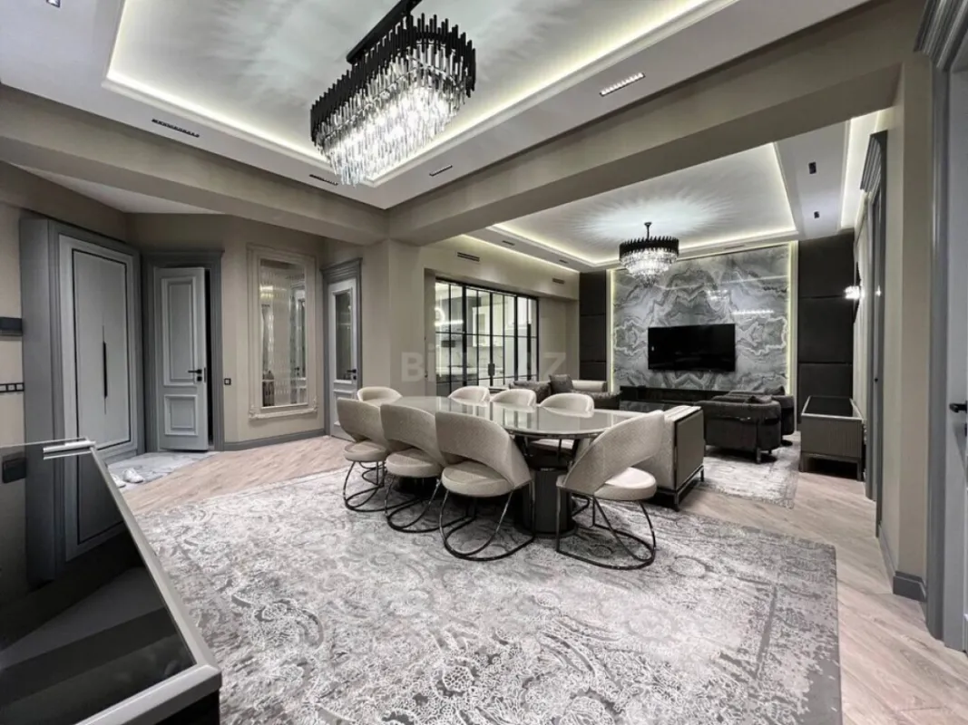 Kirayə verilir 3 otaqlı mənzil 110 m²