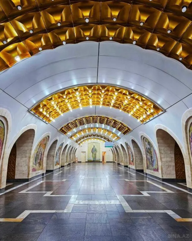 Satılır 3 otaqlı mənzil 137 m²