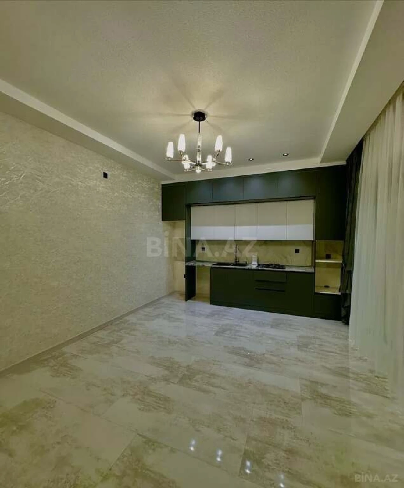 Satılır 4 otaqlı həyət evi 160 m²