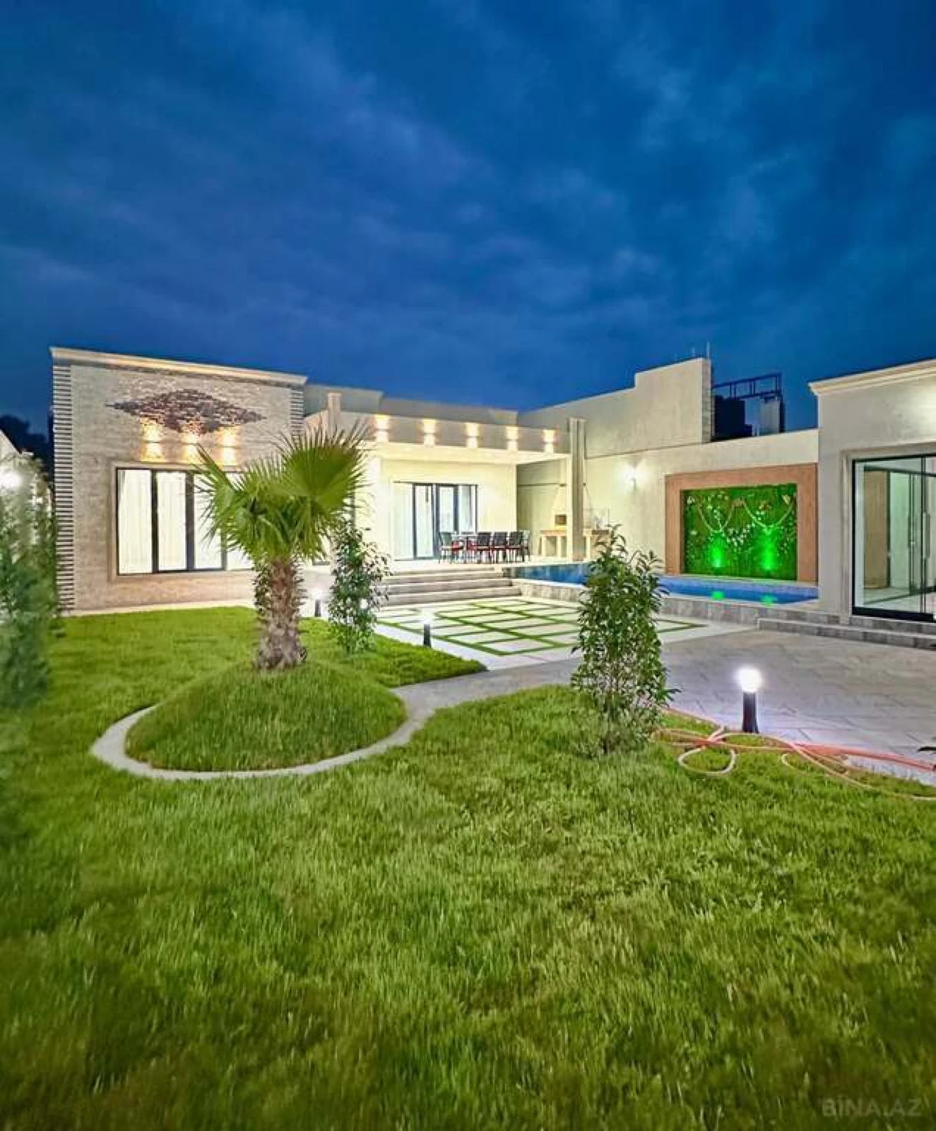 Satılır 4 otaqlı həyət evi 160 m²