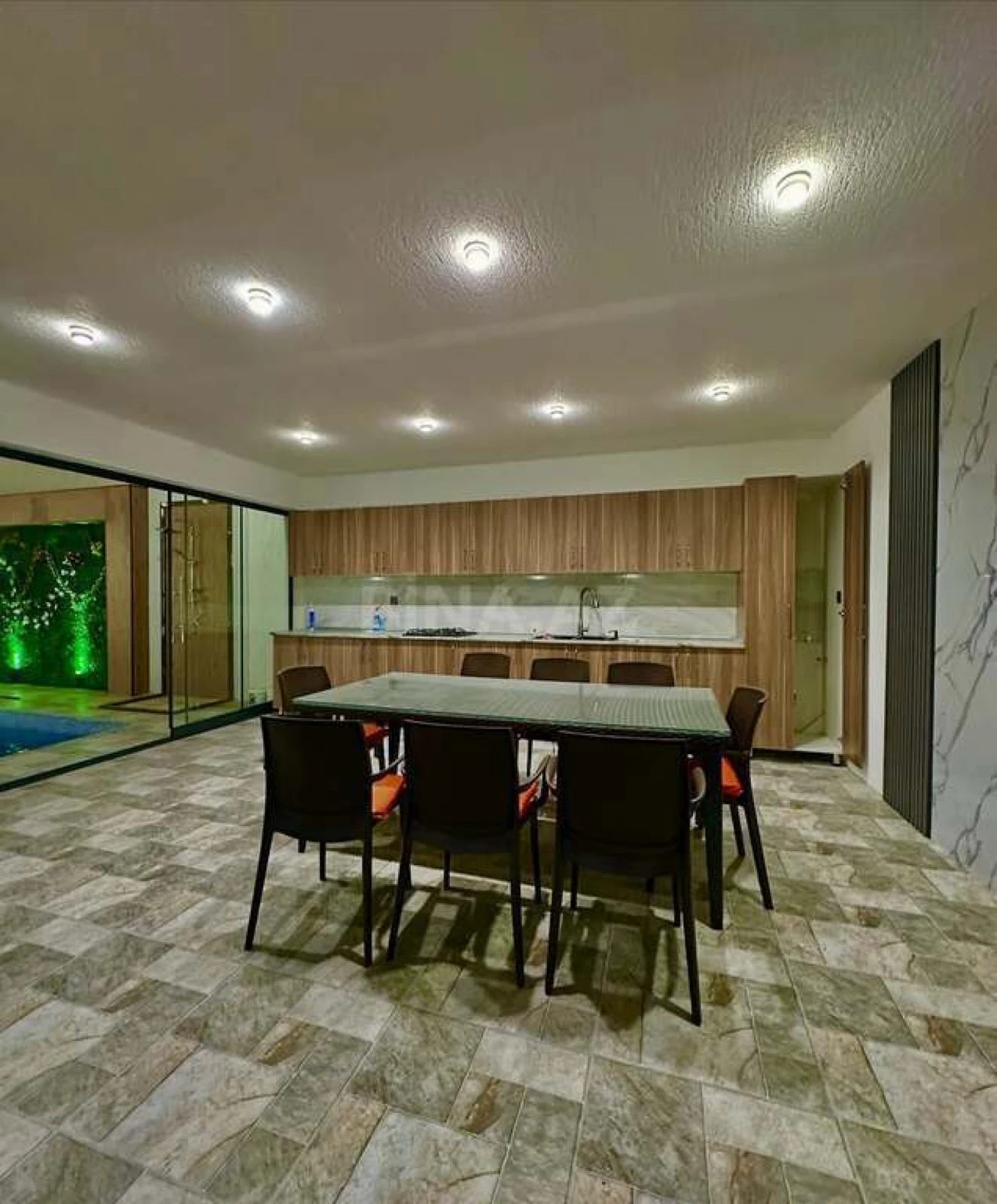 Satılır 4 otaqlı həyət evi 160 m²