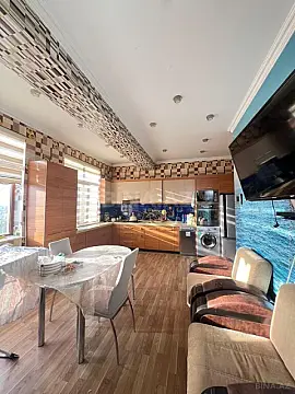 Satılır 3 otaqlı mənzil 100 m² — Bakı, Bakıxanov 3 otaq 100.00 m²