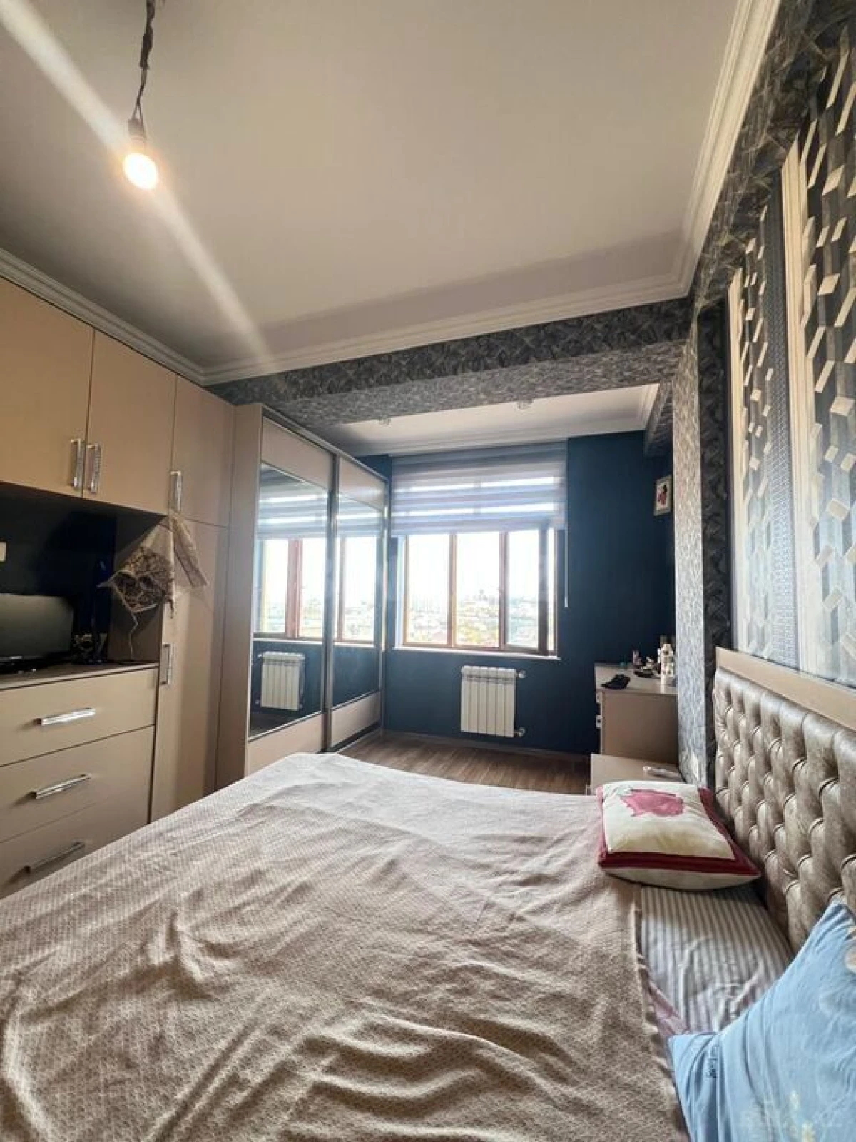 Satılır 3 otaqlı mənzil 100 m²