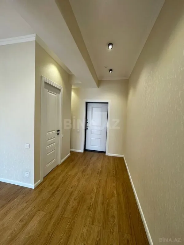Satılır 2 otaqlı mənzil 57 m²
