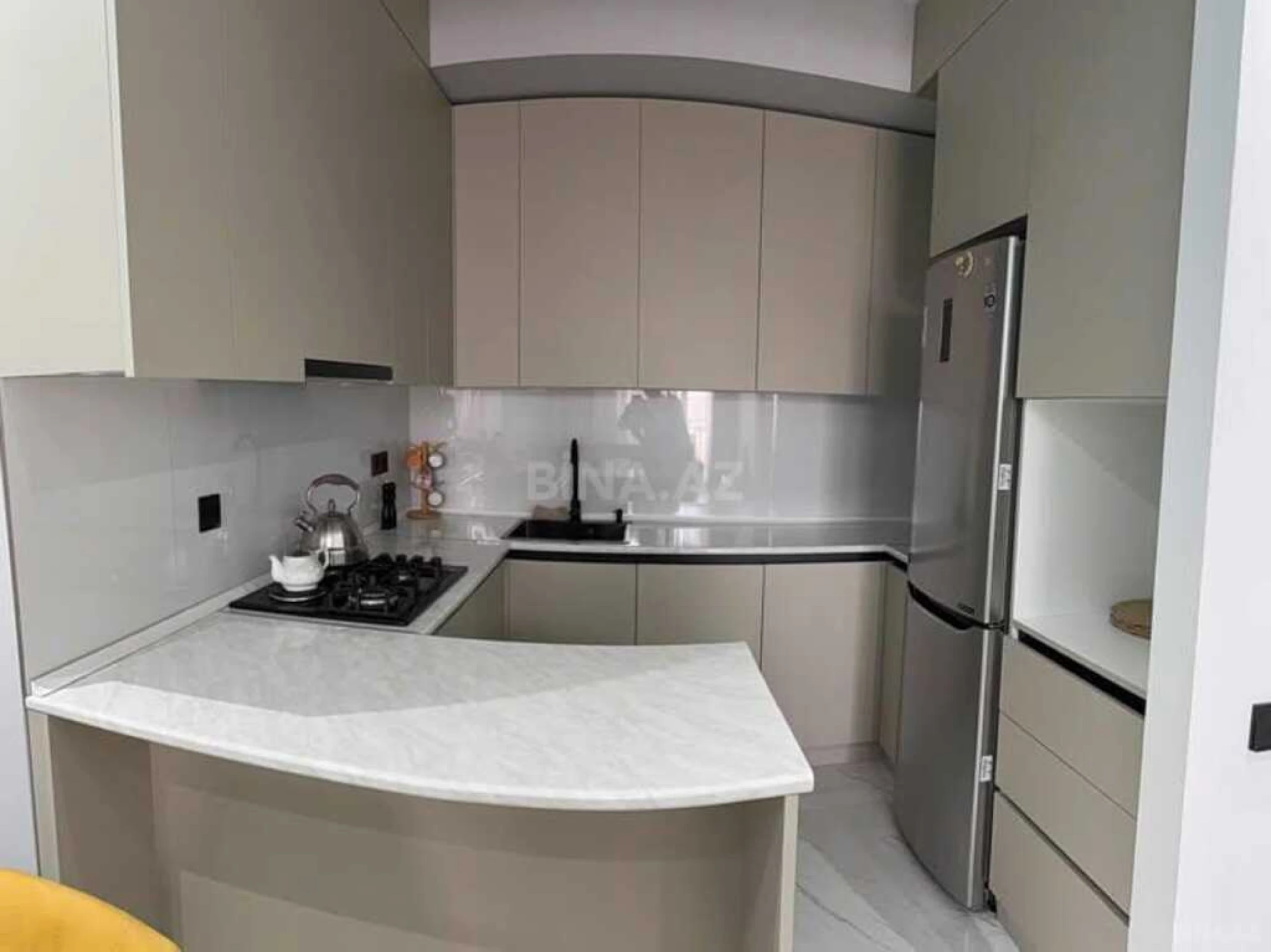 Satılır 3 otaqlı mənzil 75 m²