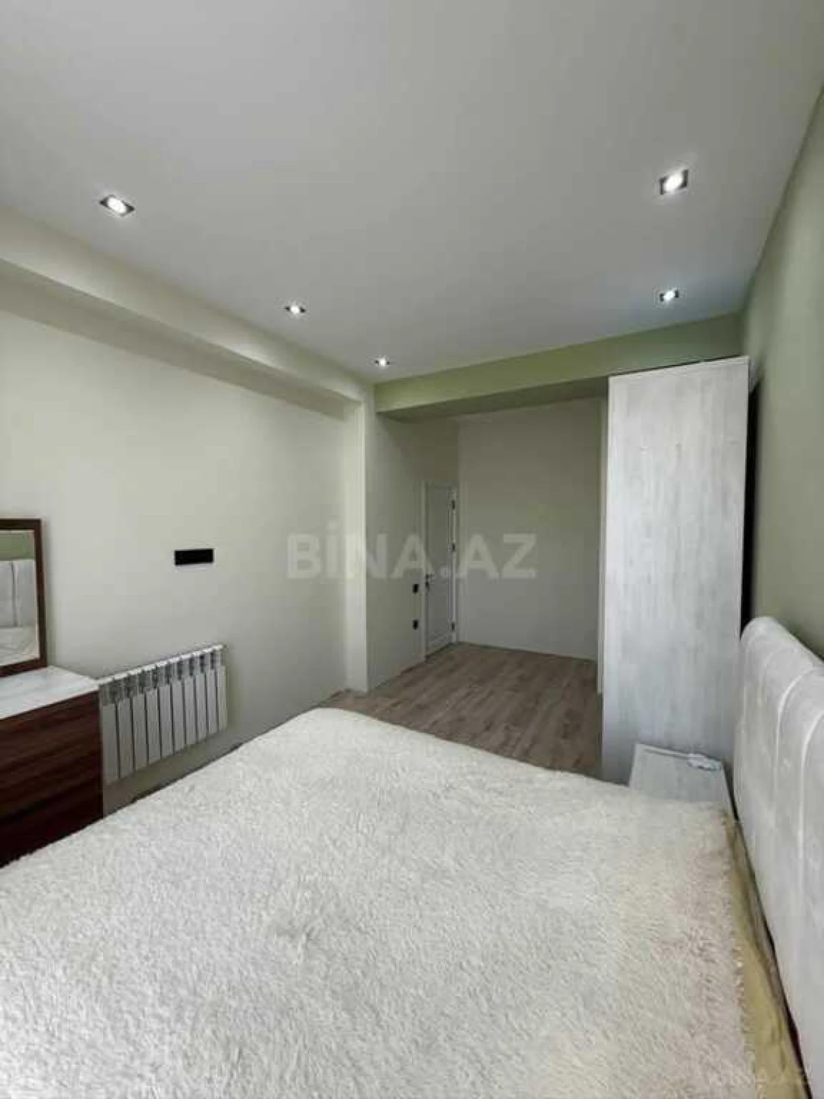 Satılır 3 otaqlı mənzil 75 m²