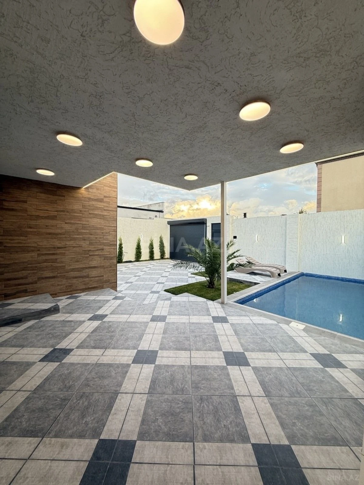 Satılır 4 otaqlı həyət evi 130 m²