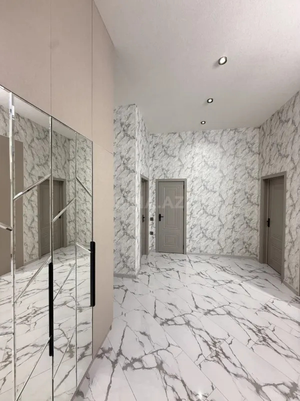 Satılır 4 otaqlı həyət evi 130 m²