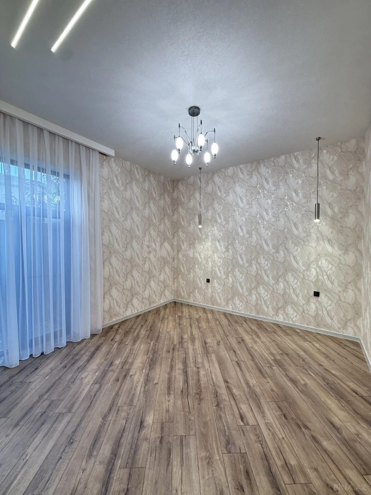 Satılır 4 otaqlı həyət evi 130 m²