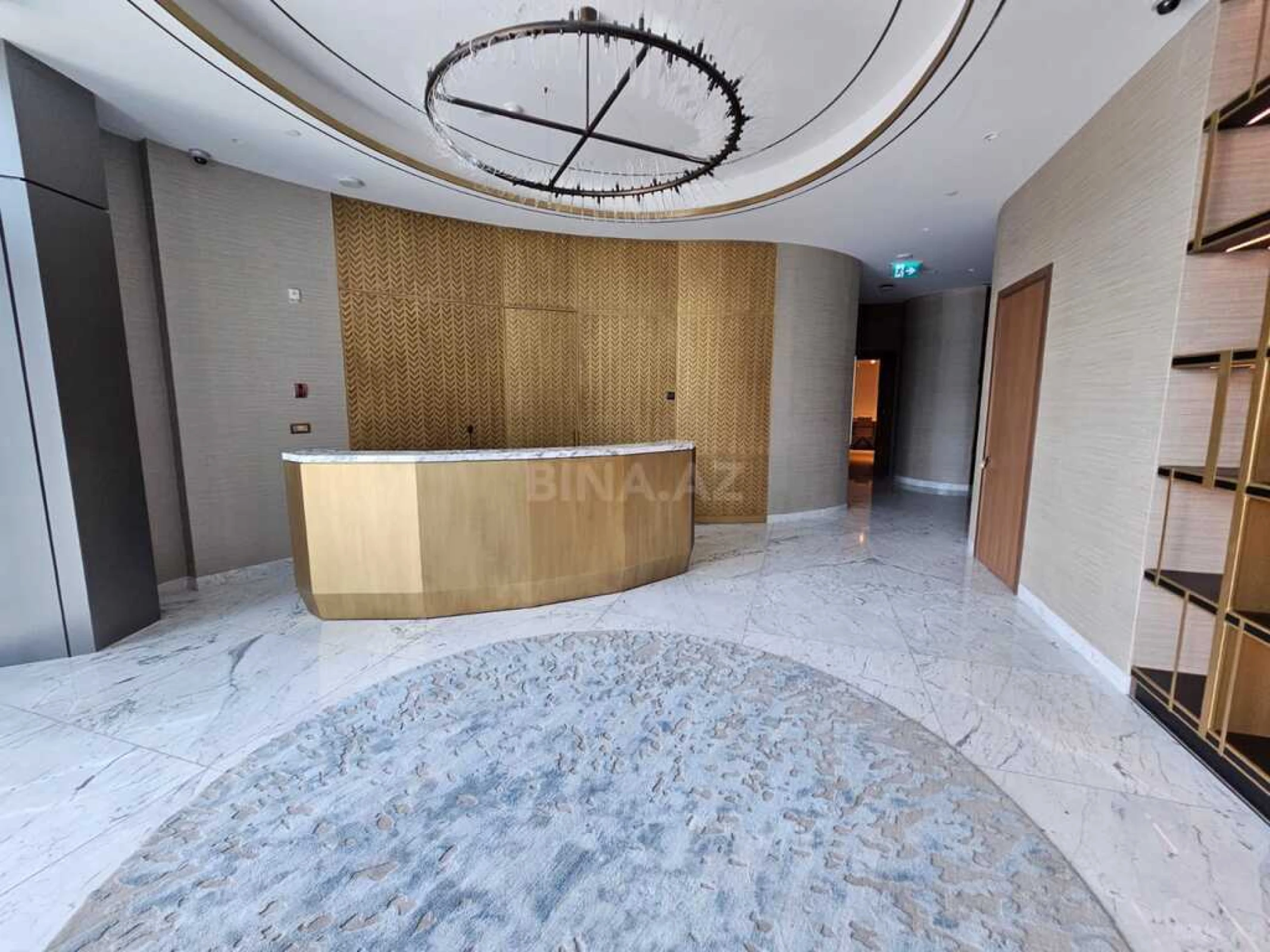 Satılır 3 otaqlı mənzil 155 m²