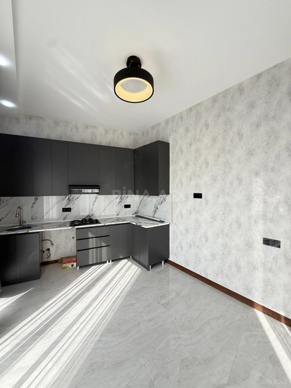 Satılır 4 otaqlı həyət evi 140 m²