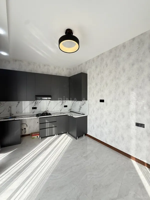Satılır 4 otaqlı həyət evi 140 m²
