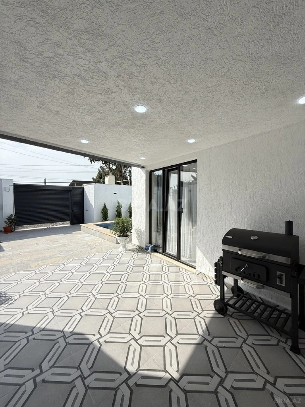 Satılır 4 otaqlı həyət evi 140 m²