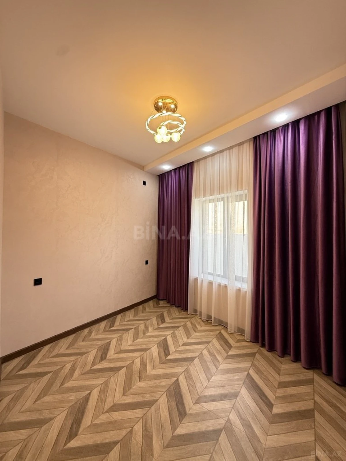 Satılır 4 otaqlı həyət evi 140 m²